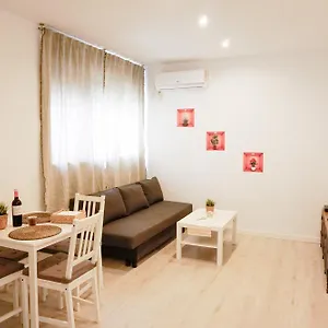 https://martina-i.1costadelsol.com